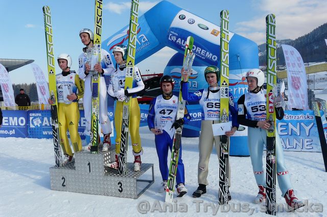 112 Markus Eisenbichler, Mario Innauer, Thomas Thurnbichler, Rafal Sliz, Mario Innauer, Vegard Haukoe Sklett